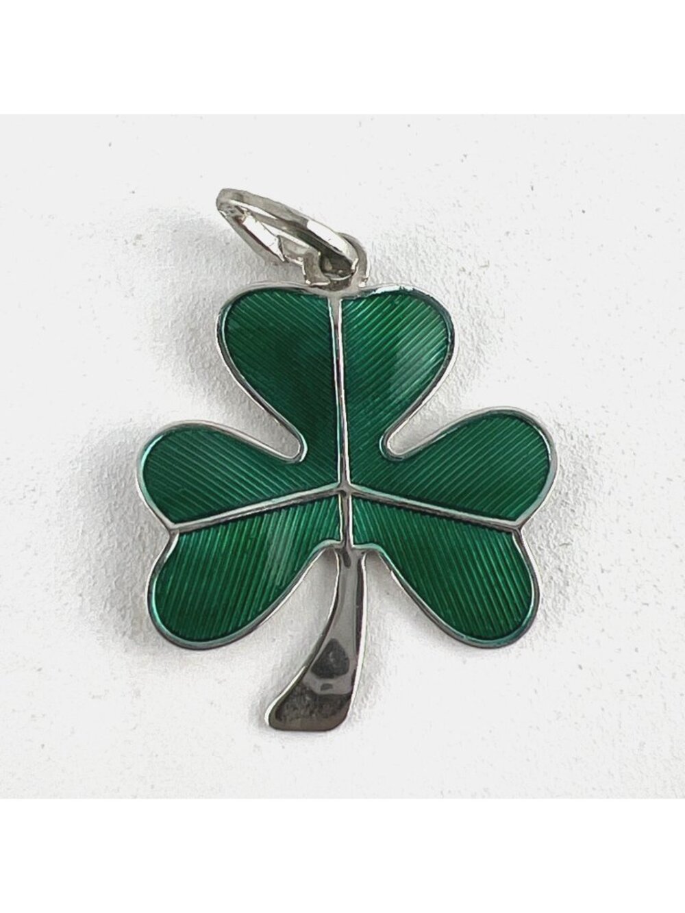 Beau Sterling Silver Green Enamel Shamrock Charm Pendant 0.87g Clover Irish Luck